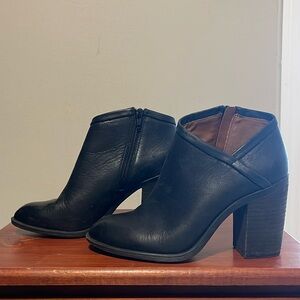 Lucky block heel booties, size 7, black